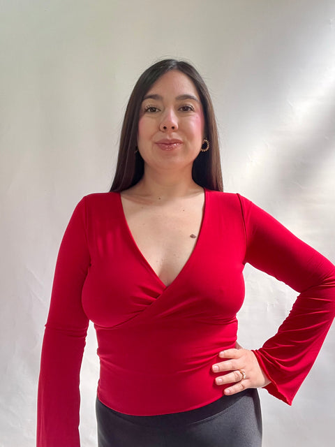 Polera Cruzada Campanada Roja
