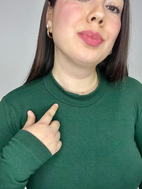 Polera Cuello Medio Beatle Verde Botella