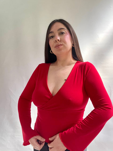 Polera Cruzada Campanada Roja