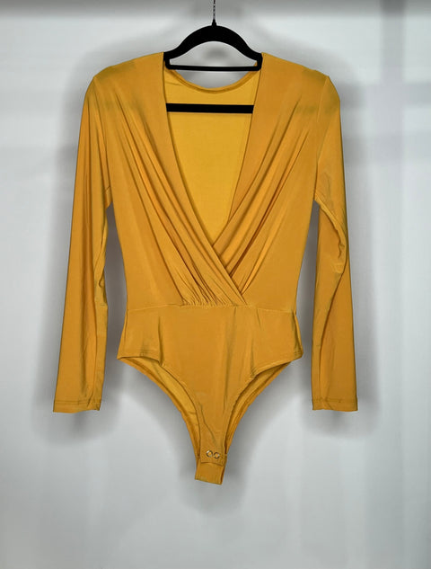 Body Escote Cruzado Mostaza