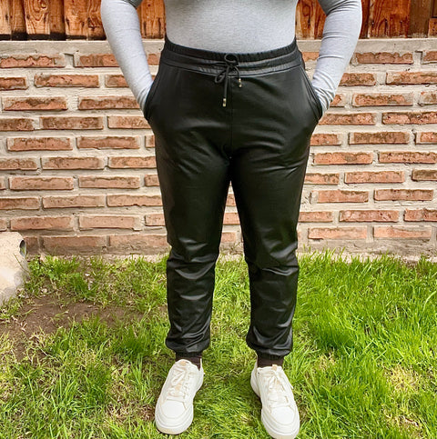 Jogger Eco Cuero