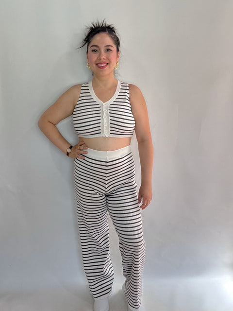 Conjunto Martina Rayas Blanco Gris