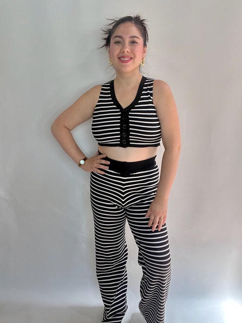 Conjunto Martina Rayas Negro Blanco