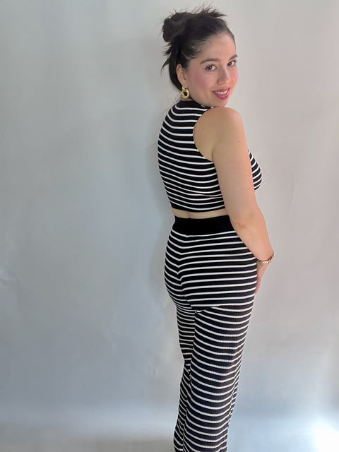 Conjunto Martina Rayas Negro Blanco