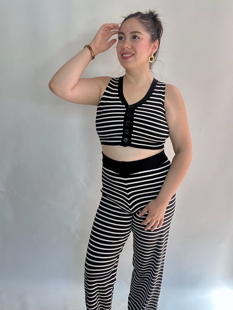 Conjunto Martina Rayas Negro Blanco