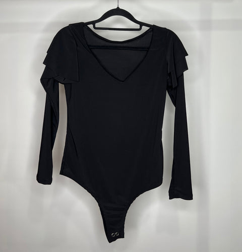 Body Escote V Manga Vuelos Negro