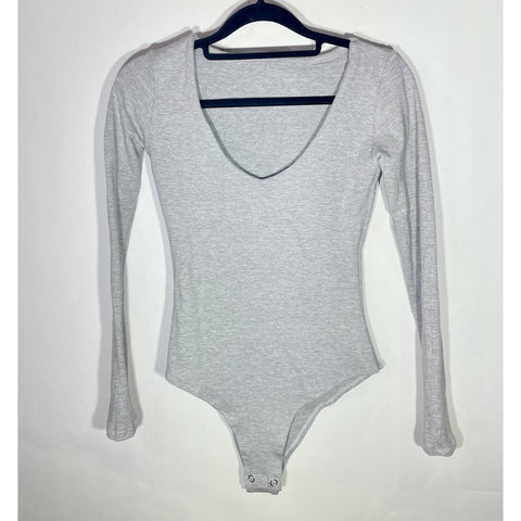 Body Escote V Gris Claro